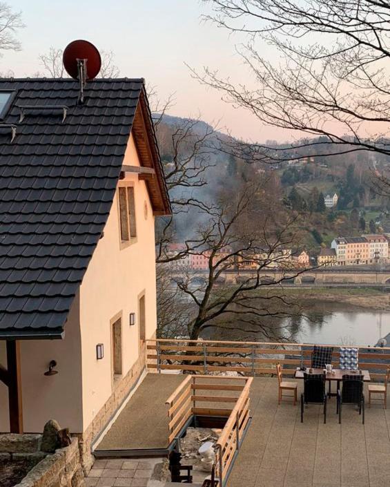 Luxusboofe - Ferienhaus Am Lilienstein Konigstein an der Elbe Ngoại thất bức ảnh