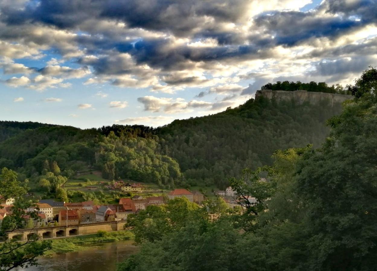 Luxusboofe - Ferienhaus Am Lilienstein Konigstein an der Elbe Ngoại thất bức ảnh